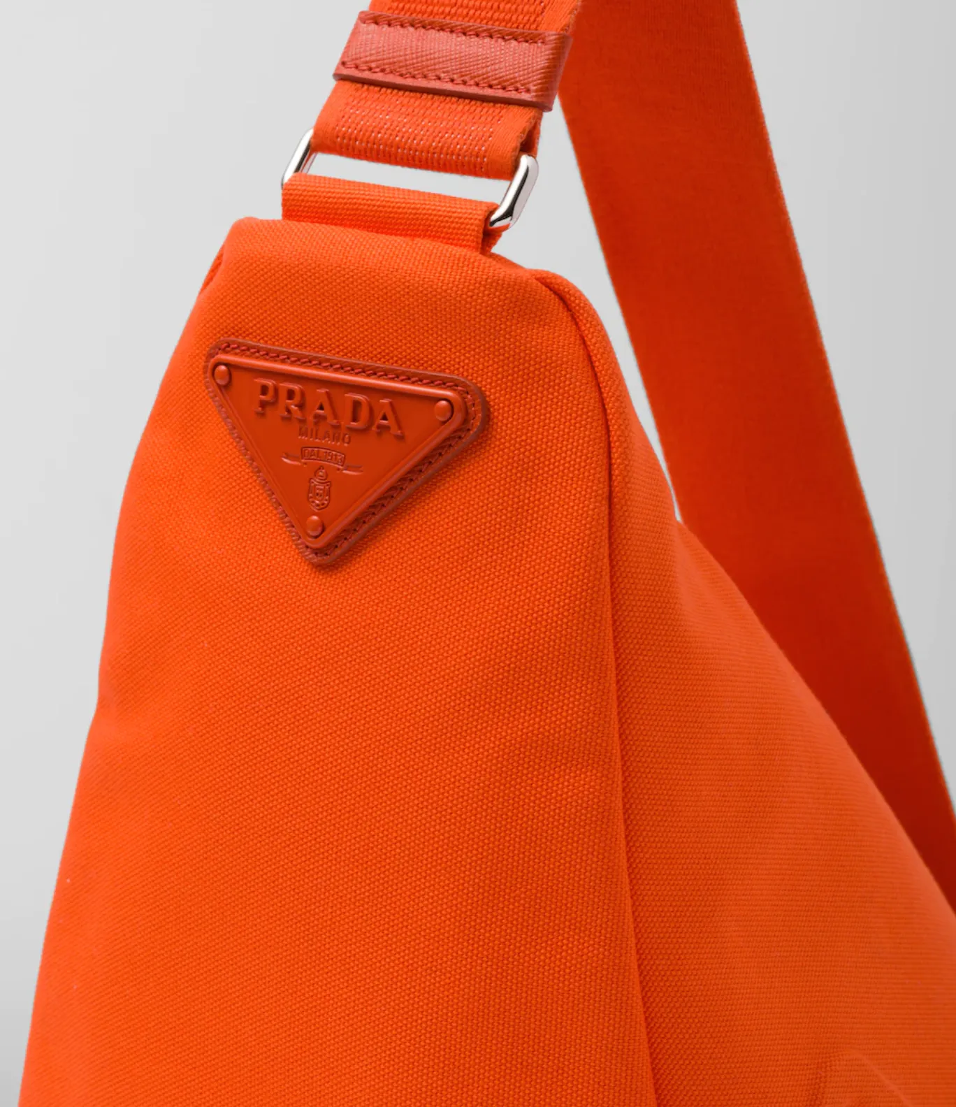 CANVAS TRIANGLE SHOULDER BAG LARGE - ORANGE