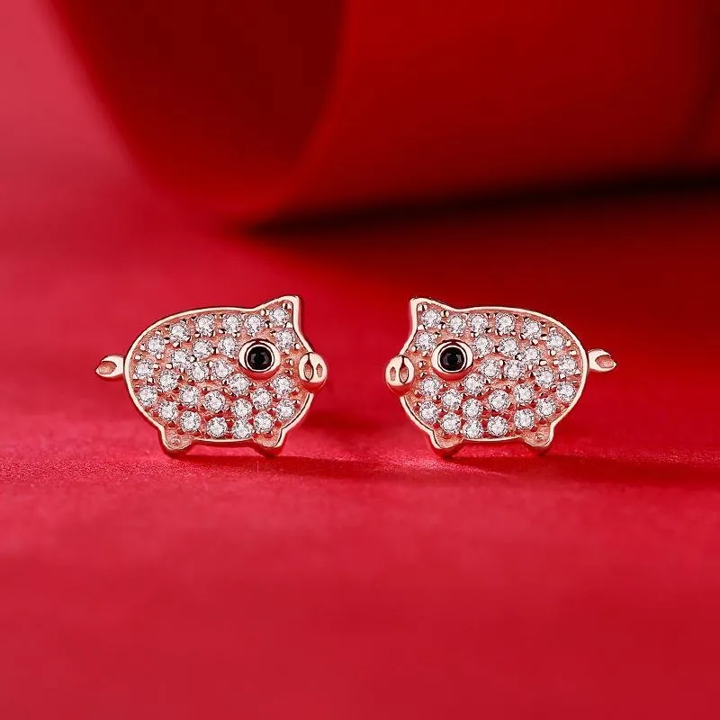 Cute Pig Earrings With Stones