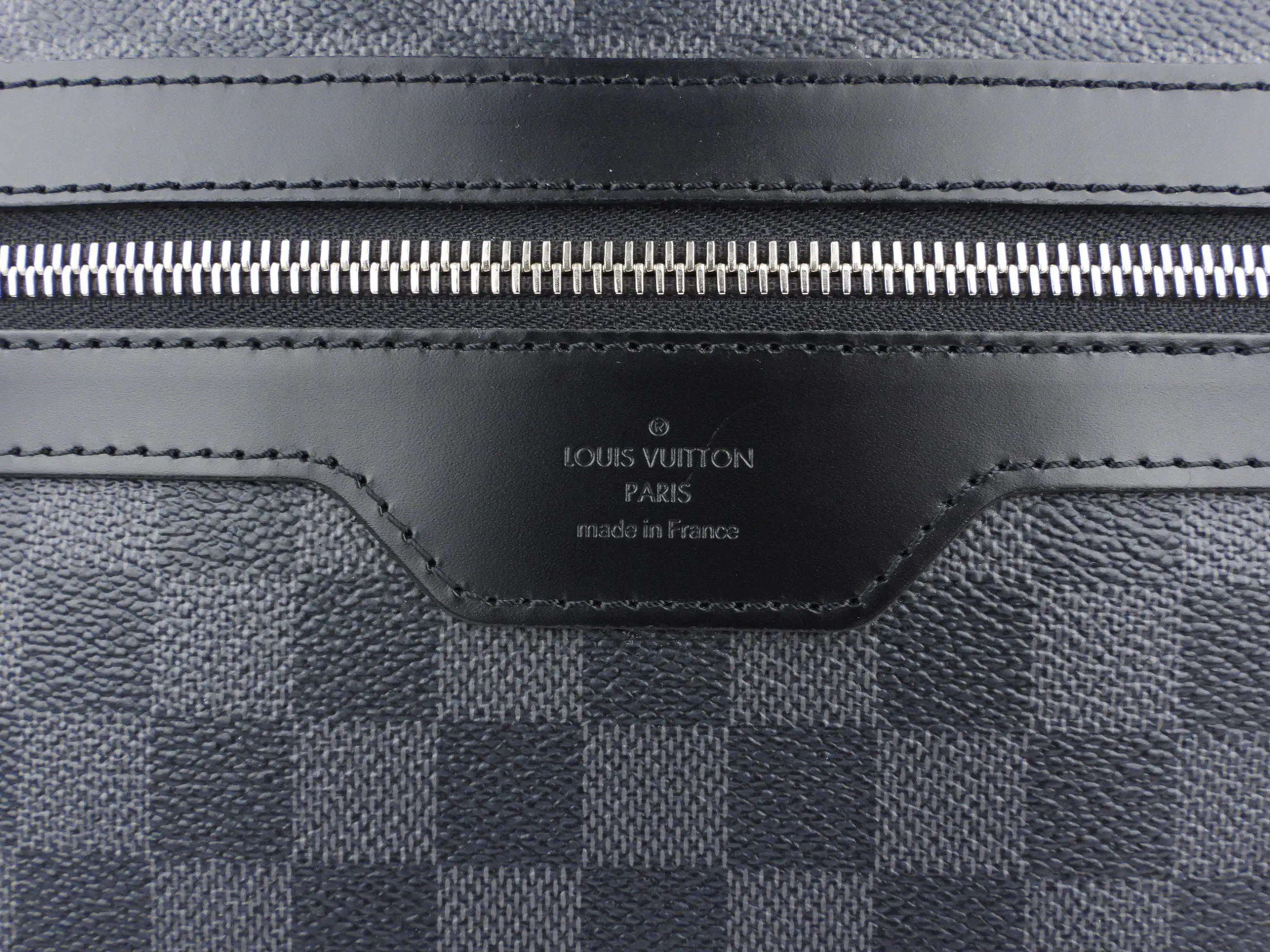 Louis Vuitton Black and Grey Damier Graphite Coated Canvas Daniel Crossbody Messenger Bag