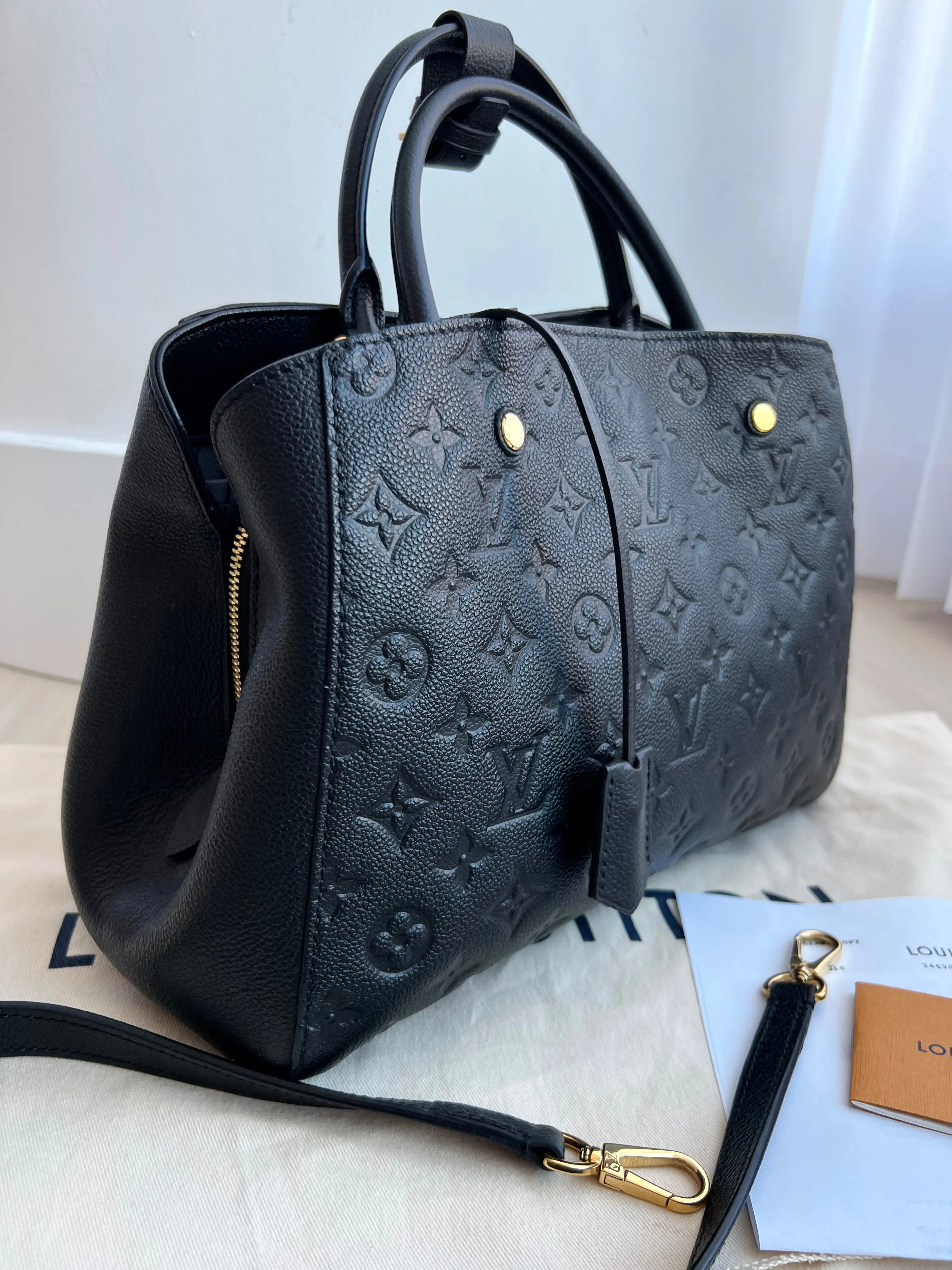 Stylish Louis Vuitton Montaigne Monogram Canvas Tote Bag - Luxury Designer Handbag for Everyday Elegance