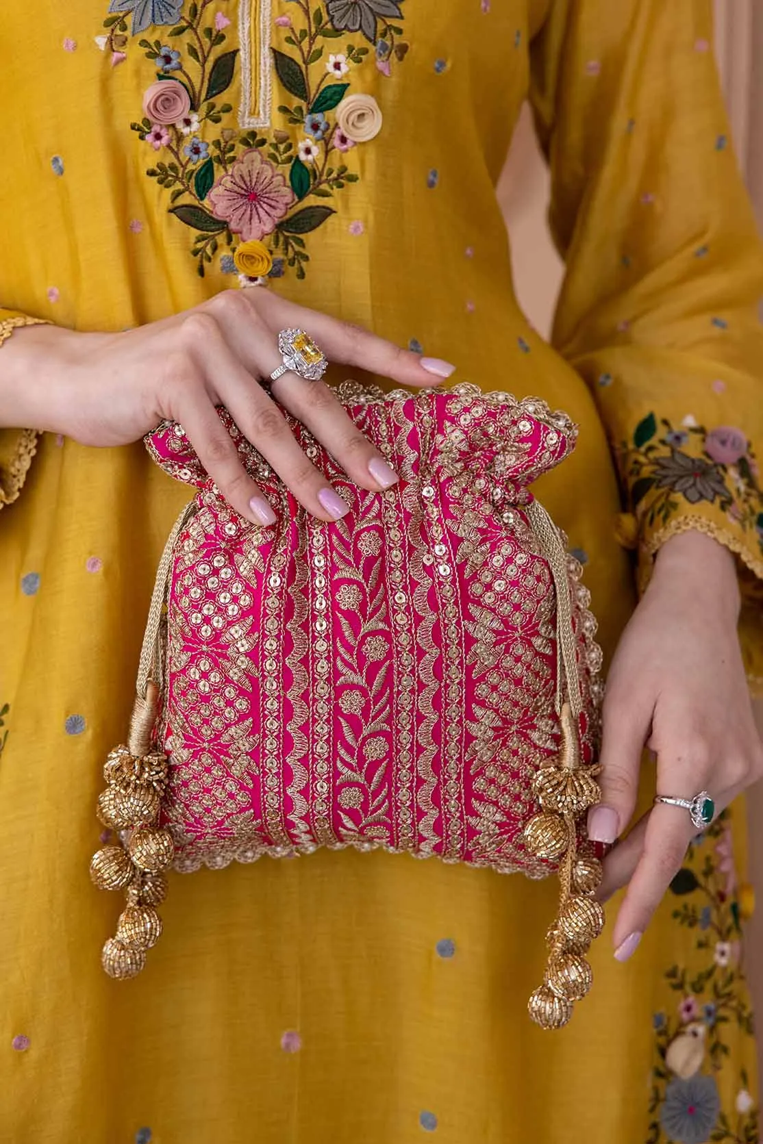 Mirai embroidered potli - Pink