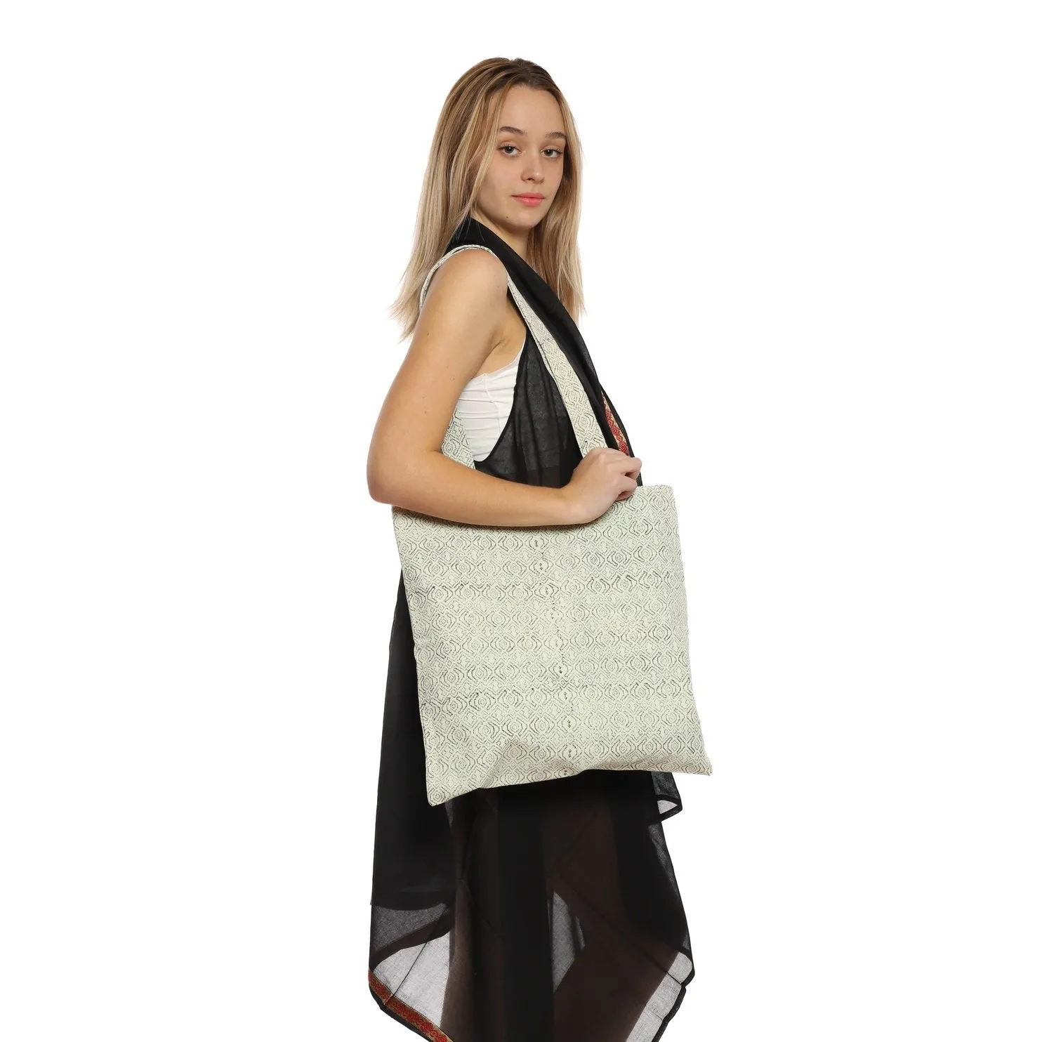 Polynoe Tote Bag